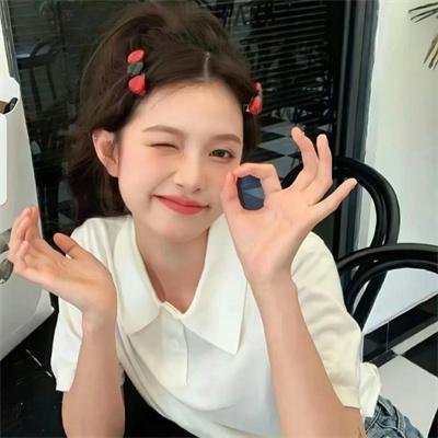 一个女孩和一个男孩